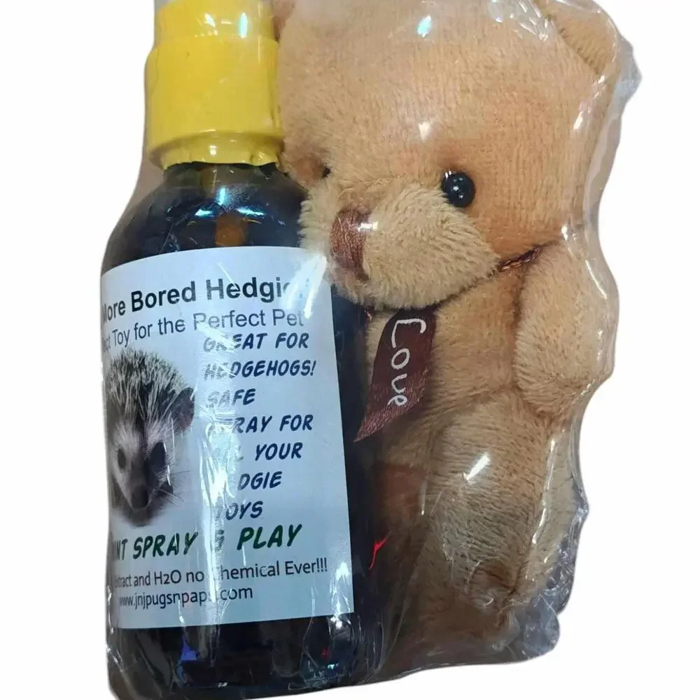 Hedgehog Play N Spray Fun Treat Spray for Toys